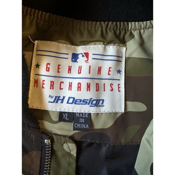 AUTHENTIC ALPHA INDUSTRIES Vintage LOS ANGELES DODGERS Camo BOMBER JACKET A4 - Picture 3 of 12